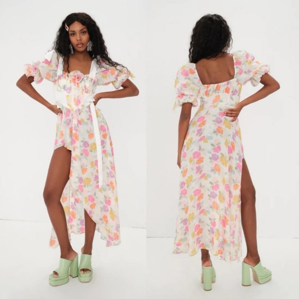*Pics Updated!* 🍋For Love & Lemons Petal Midi Dress